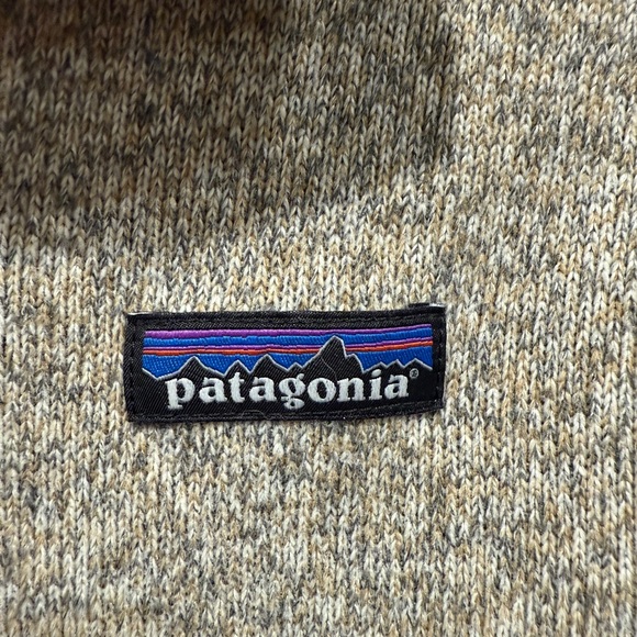 Patagonia Women's Better Sweater 1/4-Zip Fleece in the "Pelican Cream" - Picture 4 of 7